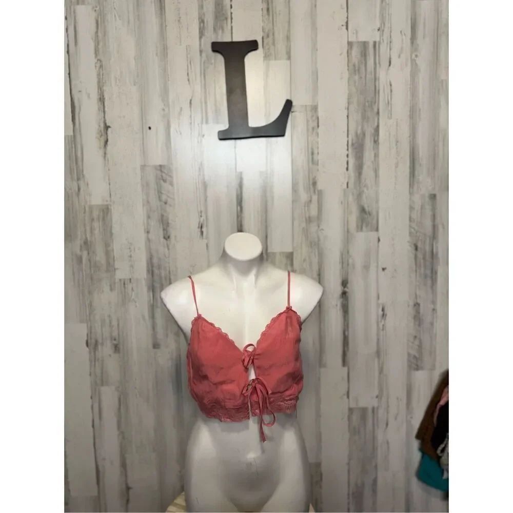 Pink crop top